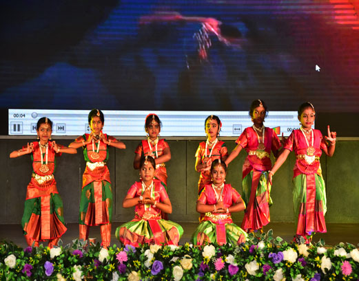 Spectrum of Splendor